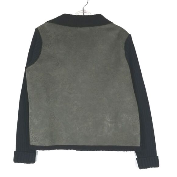 Coldwater Creek Cardigan Women's Medium Button Up Knit With Decorative Flowers - Picture 4 of 9